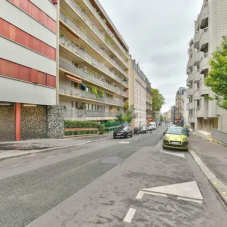 Cozy For 4 People Near Buttes Chaumont Paris